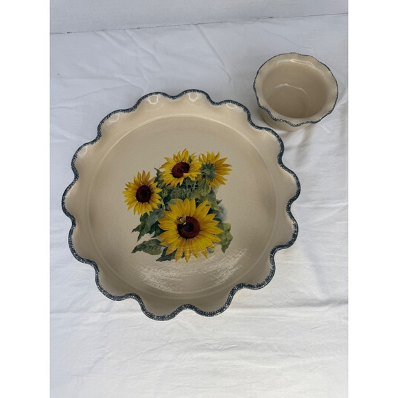 Home & Garden Party Other - VTG Home & Garden Party Sunflower Chip and Dip Set Stoneware Made in USA